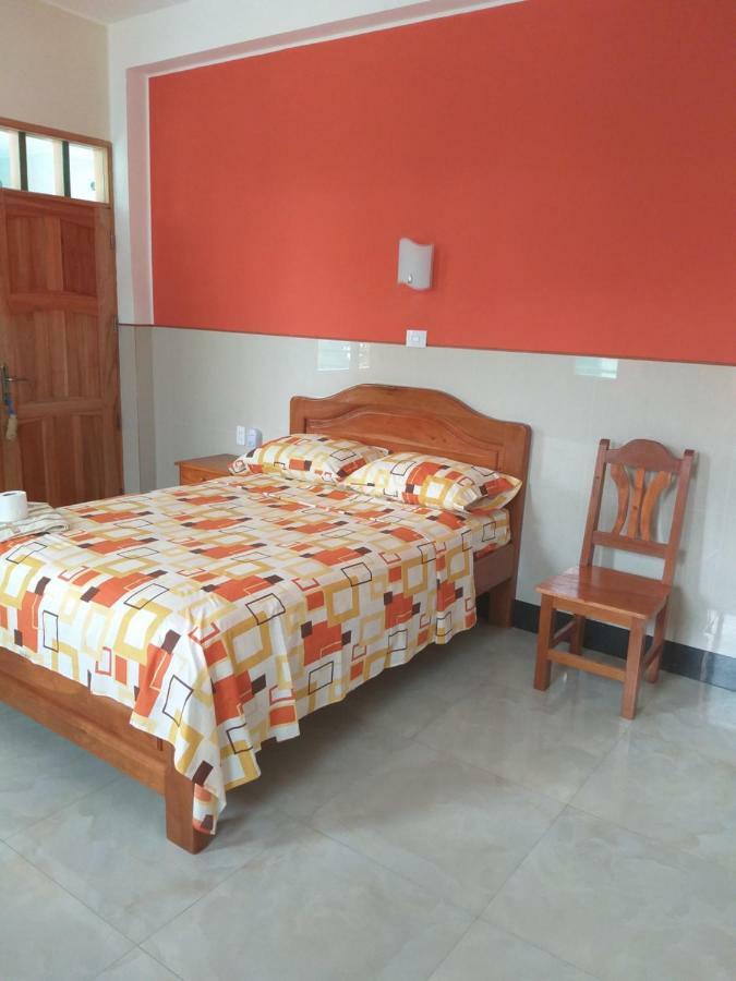 Hotel Tacuaral Rurrenabaque Exteriör bild